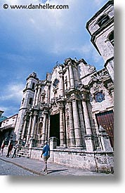 images/LatinAmerica/Cuba/PlazaCathedral/catedral-exterior-1.jpg