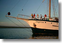 images/LatinAmerica/Ecuador/Galapagos/Boats/Sagitta/SailsDown/sagitta-ppl-03.jpg
