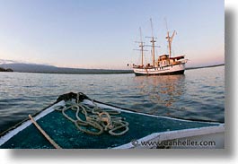images/LatinAmerica/Ecuador/Galapagos/Boats/Sagitta/SailsDown/sagitta-ropes-05.jpg