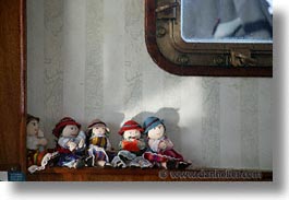 images/LatinAmerica/Ecuador/Galapagos/Misc/dolls.jpg