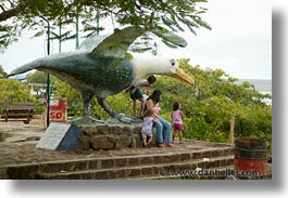 images/LatinAmerica/Ecuador/Galapagos/People/bird-n-kids.jpg
