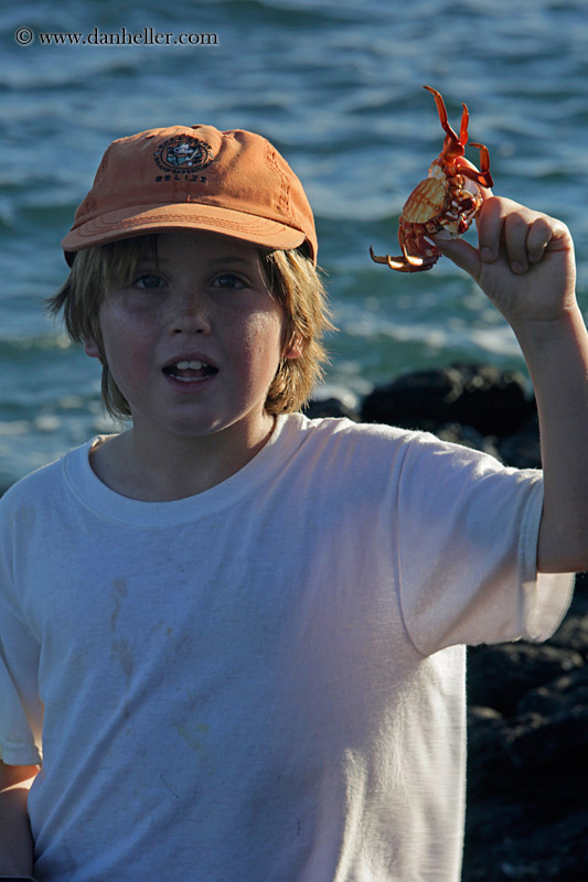 jack-holding-crab-03.jpg