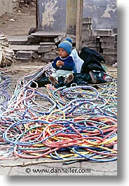 images/LatinAmerica/Ecuador/People/rope-kid.jpg