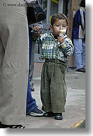 images/LatinAmerica/Ecuador/Quito/Children/boy-n-ice_cream-cone.jpg