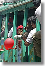 images/LatinAmerica/Ecuador/Quito/Children/girl-on-train.jpg
