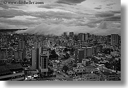 images/LatinAmerica/Ecuador/Quito/Cityscape/fog-cityscape-04-bw.jpg