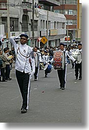 images/LatinAmerica/Ecuador/Quito/Men/marching-band-in-white.jpg