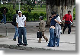 images/LatinAmerica/Ecuador/Quito/People/couple-kissing-1.jpg