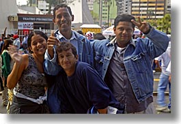 images/LatinAmerica/Ecuador/Quito/People/happy-people-waving.jpg