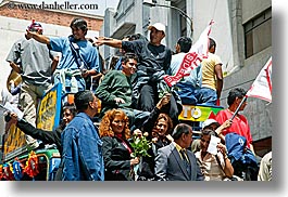 images/LatinAmerica/Ecuador/Quito/People/people-on-parade-float.jpg