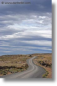 images/LatinAmerica/Patagonia/Clouds/road-n-clouds-1.jpg
