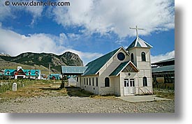 images/LatinAmerica/Patagonia/ElChalten/old-church-1.jpg