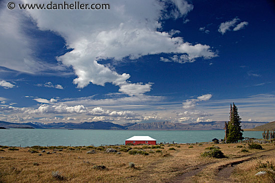 red-barn-2.jpg