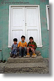 images/LatinAmerica/Patagonia/People/boys-2.jpg