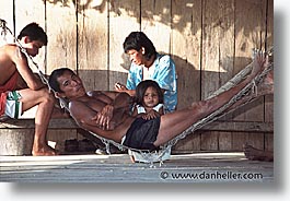 images/LatinAmerica/Peru/Amazon/RiverPeople/rvr-children-02.jpg
