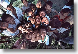 images/LatinAmerica/Peru/Amazon/RiverPeople/rvr-children-11.jpg