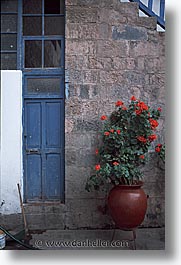 images/LatinAmerica/Peru/Cuzco/Doors/doors-0002.jpg