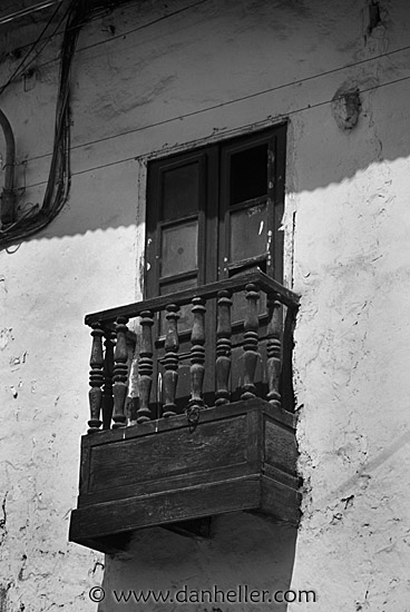 doors-0005-bw.jpg