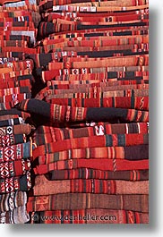 images/LatinAmerica/Peru/Cuzco/Market/textiles-1.jpg