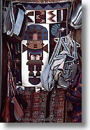 images/LatinAmerica/Peru/Cuzco/Market/textiles-5.jpg
