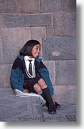 images/LatinAmerica/Peru/Cuzco/plaza-child-3.jpg