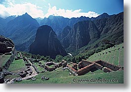 images/LatinAmerica/Peru/IncaTrail/Ruins/MachuPicchu/m-picchu-0006.jpg