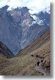 images/LatinAmerica/Peru/IncaTrail/Scenics/hikers-10.jpg