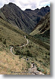images/LatinAmerica/Peru/IncaTrail/Scenics/scenic-0003.jpg