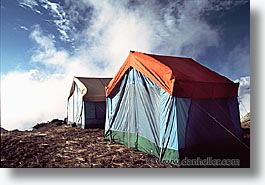 images/LatinAmerica/Peru/IncaTrail/Scenics/tents-0004.jpg