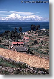 images/LatinAmerica/Peru/Titicaca/IslaDelSol/isla-del-sol-0007.jpg