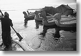 images/LatinAmerica/Peru/Titicaca/ReedBoats/reed-boats-0008.jpg