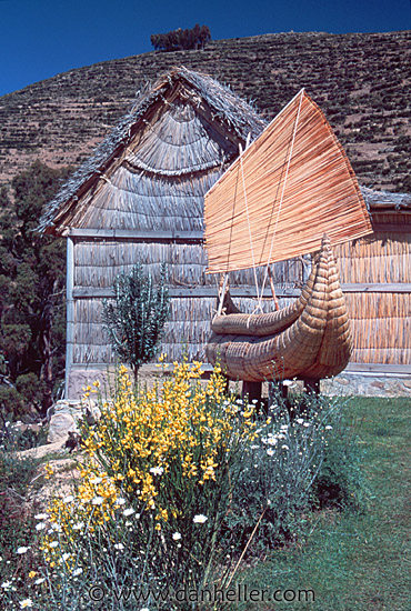 reed-boats-1.jpg