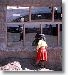 images/LatinAmerica/Peru/Titicaca/Taquile/people-0001.jpg