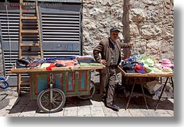 images/MiddleEast/Israel/Jerusalem/People/man-selling-stuff.jpg