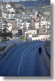 images/MiddleEast/Israel/Jerusalem/Streets/man-walking-on-highway.jpg