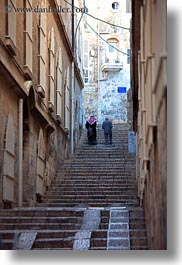 images/MiddleEast/Israel/Jerusalem/Streets/men-walking-up-stairs-2.jpg