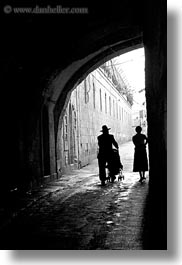 images/MiddleEast/Israel/Jerusalem/Streets/people-walking-n-tunnel-3-bw.jpg