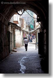 images/MiddleEast/Israel/Jerusalem/Streets/people-walking-n-tunnel-6.jpg