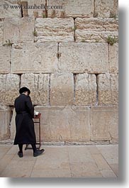 images/MiddleEast/Israel/Jerusalem/WesternWall/man-praying-at-wall-2.jpg