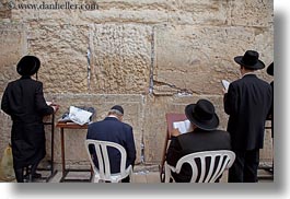 images/MiddleEast/Israel/Jerusalem/WesternWall/men-praying-at-western-wall-1.jpg