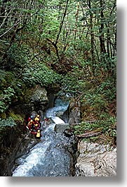 images/NewZealand/Forest/canyon-rafting.jpg