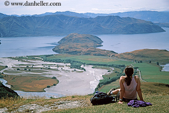 woman-n-overlook-1.jpg