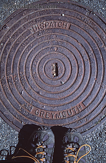 hokitika-manhole-cover.jpg