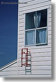 images/NewZealand/Misc/red-ladder-n-window.jpg