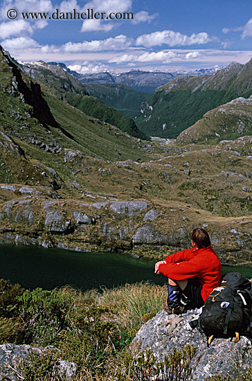 hiker-n-lake-scenic-1.jpg