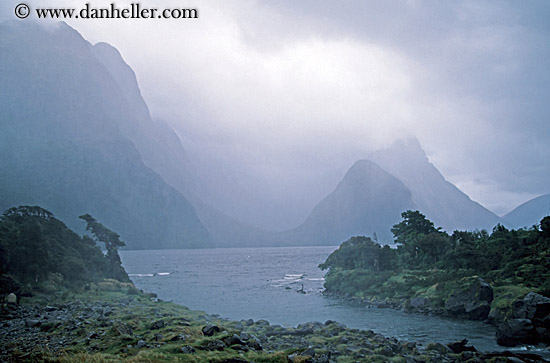 milford_sound-3.jpg