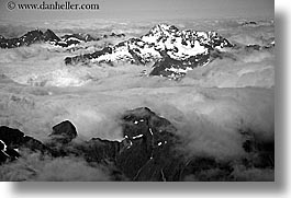 images/NewZealand/SouthernAlps/snowcap-mountains-1.jpg