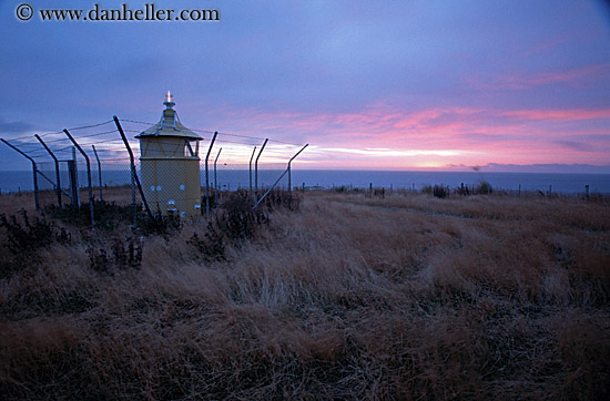 lighthouse-at-dawn-1.jpg