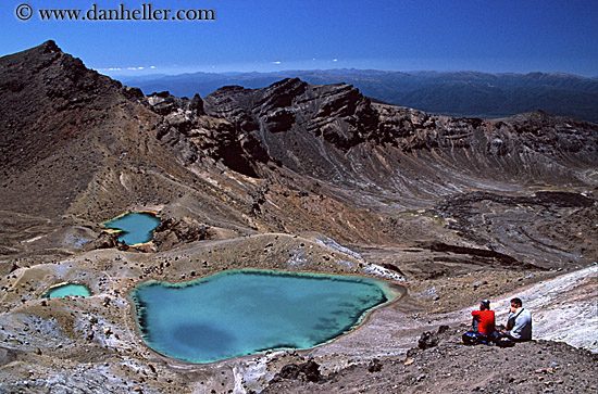 emerald-lakes-01.jpg