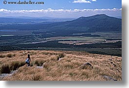images/NewZealand/TongariroCrossing/retetahi-track-1.jpg